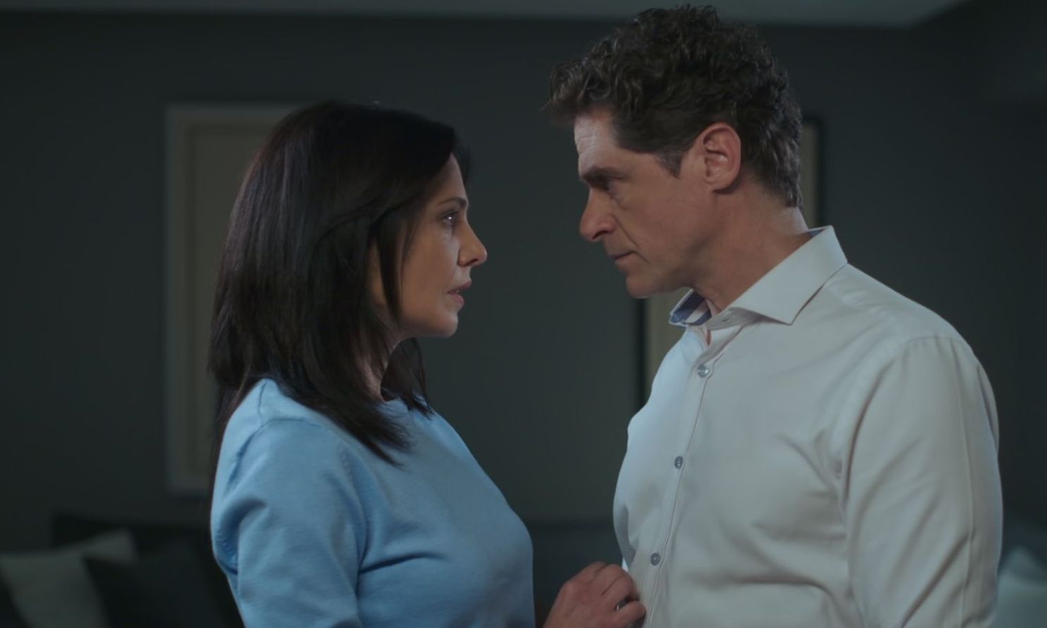 Μια νύχτα μόνο – επεισόδια εβδομάδας: Η Αρετή αποκαλύπτει στον Οδυσσέα το ύπουλο σχέδιο