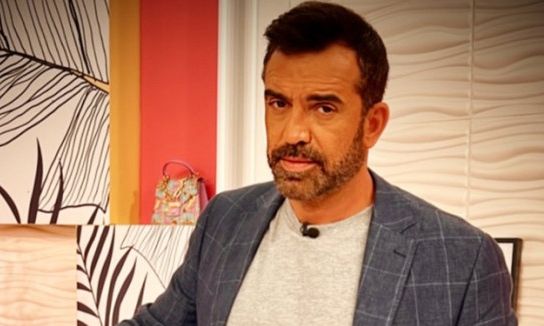 Κωνσταντινίδης: «Δεν θα ήθελα να παλεύω φέτος με το 1-2-3% για να λέω ότι είμαι παρουσιαστής»