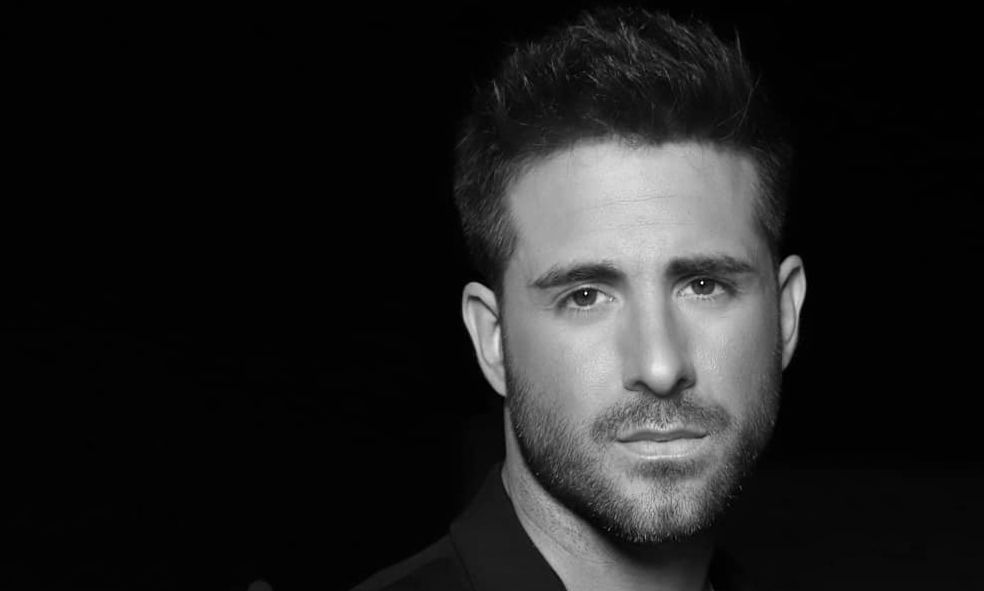 Γιώργος Λιβάνης:«Τον Γιώργο Μαζωνάκη τον εκτιμώ πολύ,  μου άνοιξε δρόμους στη μουσική»