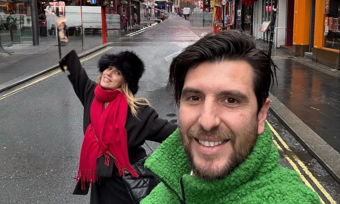 Ντορέττα Παπαδημητρίου: Στο Λονδίνο μαζί με τον Γιώργο Γεροντιδάκη και τους γιους της