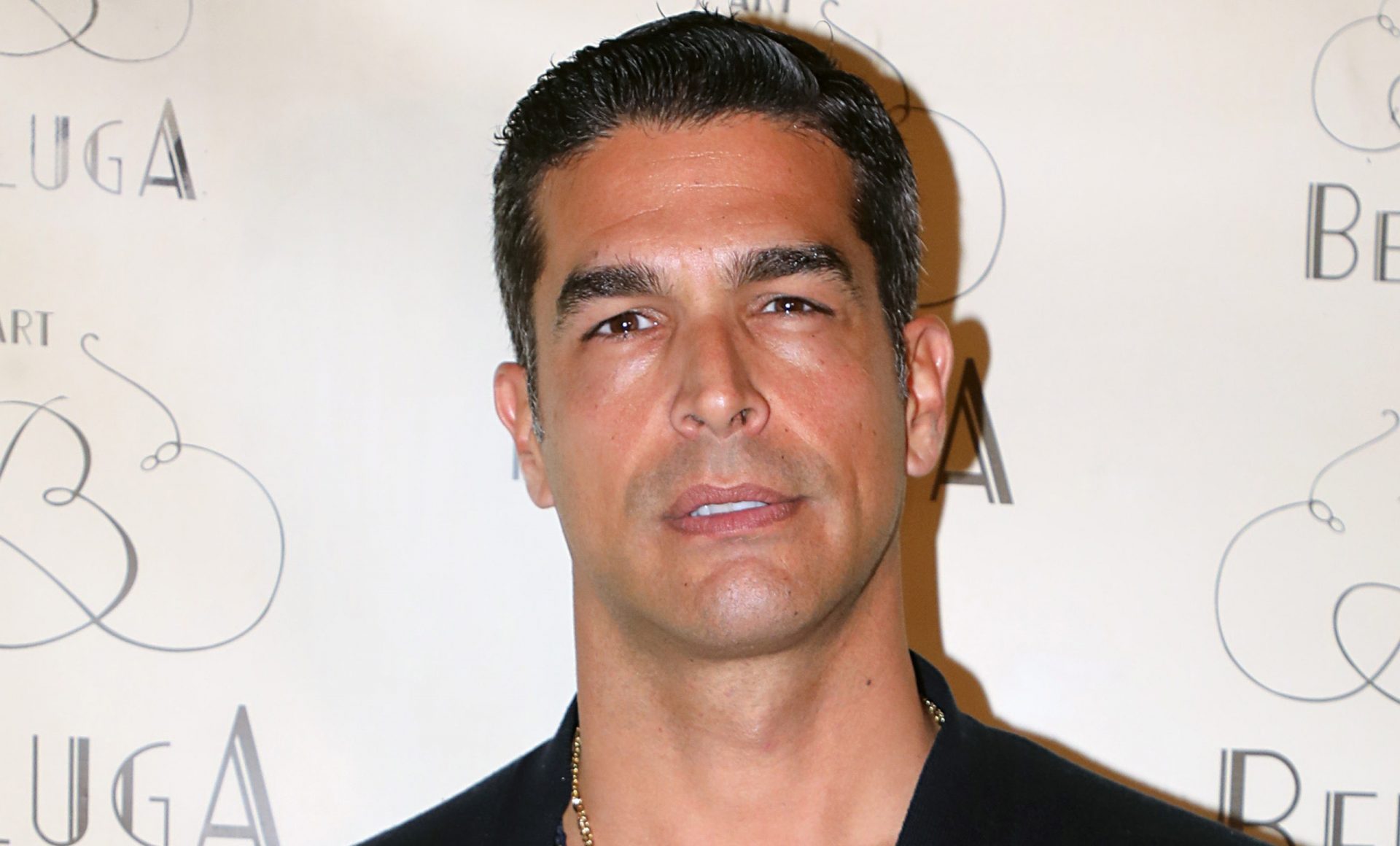 Αναδιώτης: Η ηλικία, η οικογένεια, η ζωή στο ευρωκοινοβούλιο & οι απόψεις για κοινωνικά ζητήματα