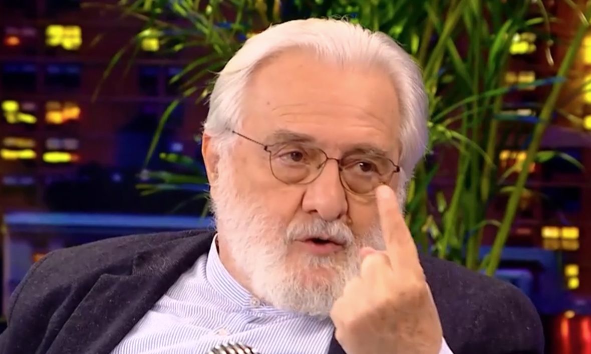 Γιάννης Σμαραγδής: «Ζούσα από τη σύνταξη της γυναίκας μου. Εγώ αυτή τη στιγμή χρωστάω 800.000 ευρώ»