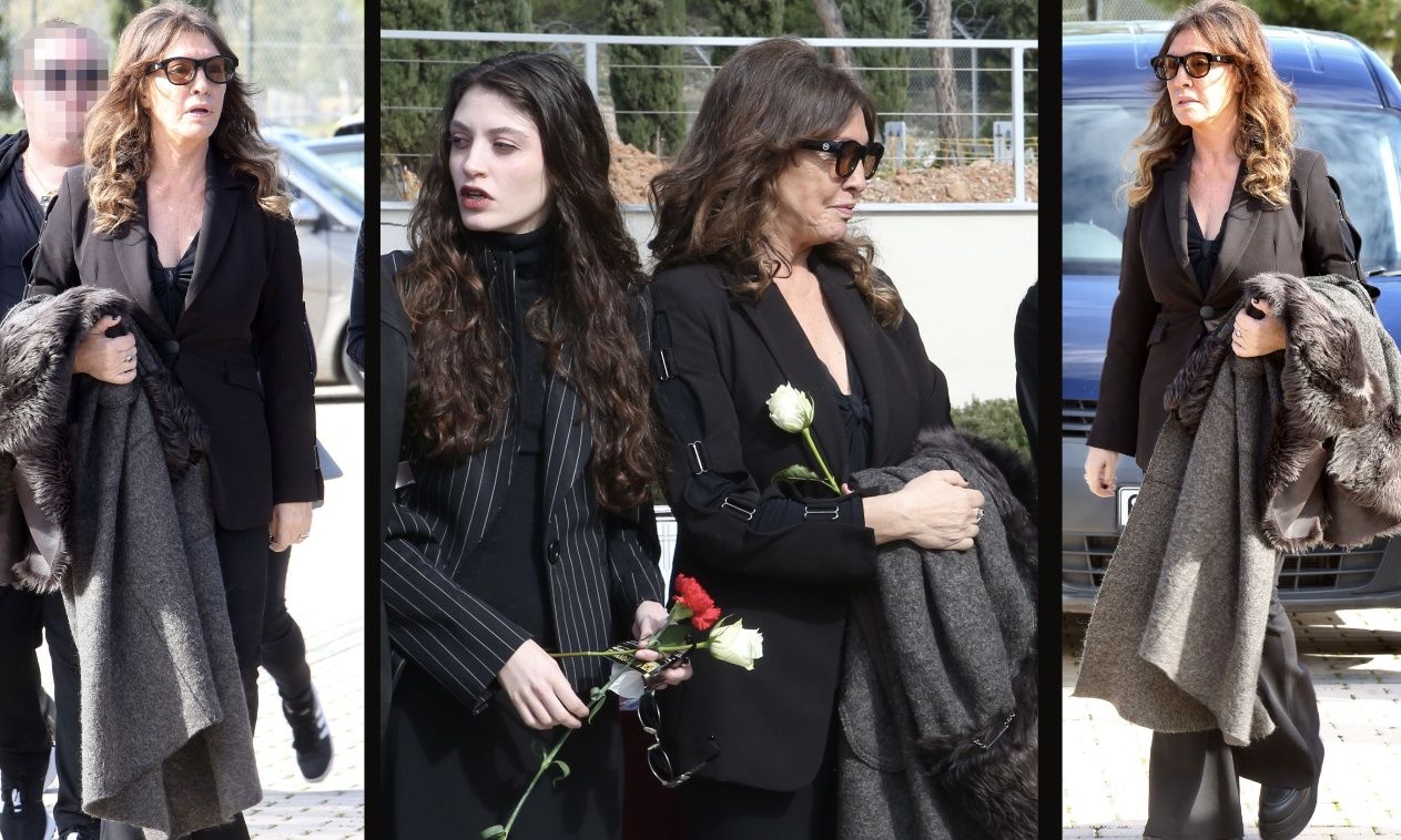 Κηδεία Λάκη Ραπτάκη: Θλιμμένη η Βάνα Μπάρμπα -Στο πλευρό της η κόρη της, Φαίδρα! Ποιοι βρέθηκαν εκεί