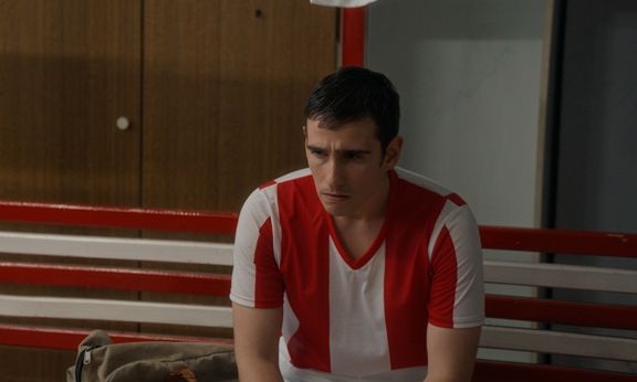 Porto Leone: Άγρια επίθεση! Ο Αντρέας στο νοσοκομείο – Ηλίας και Αλεξάνδρα αγωνιούν