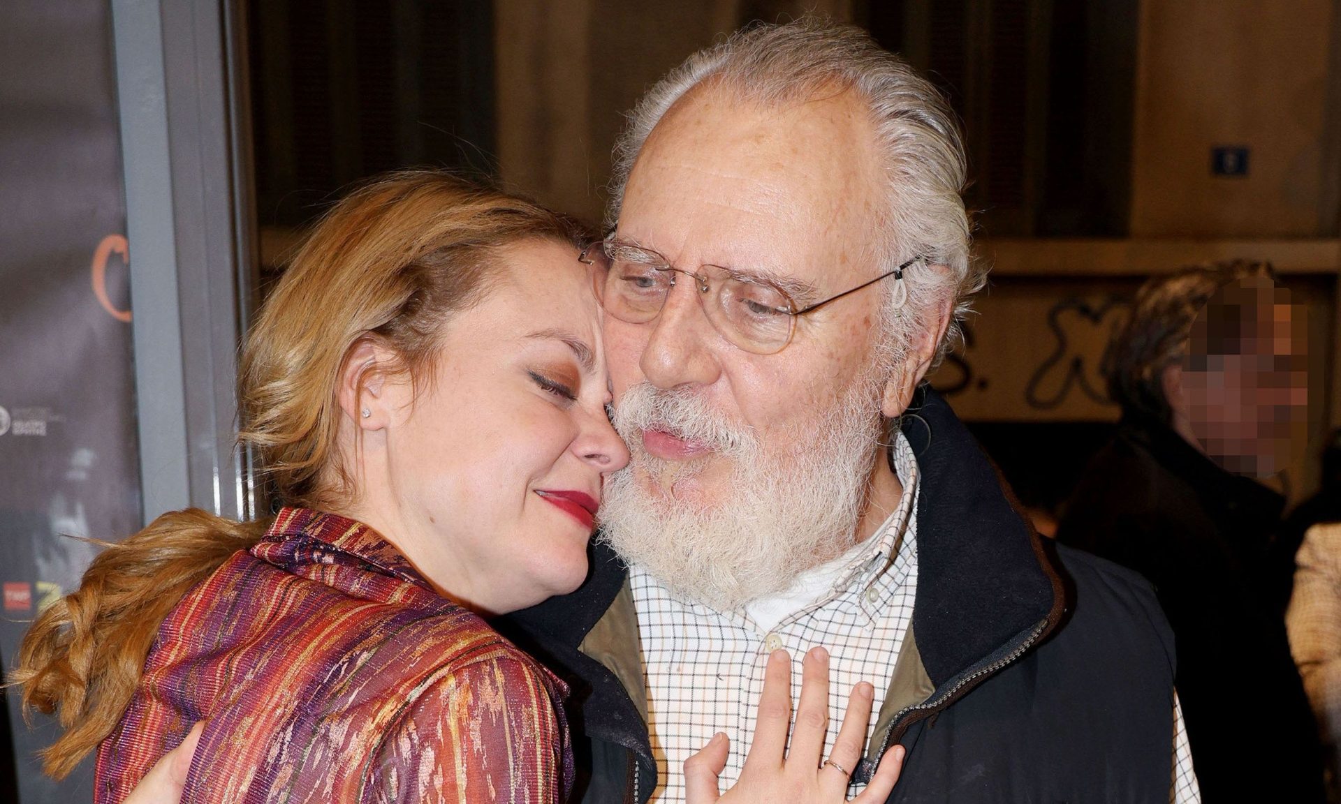 Συντετριμμένη η Λένα Παπαληγούρα για τον χαμό του πατέρα της - Η επιθυμία της οικογένειας