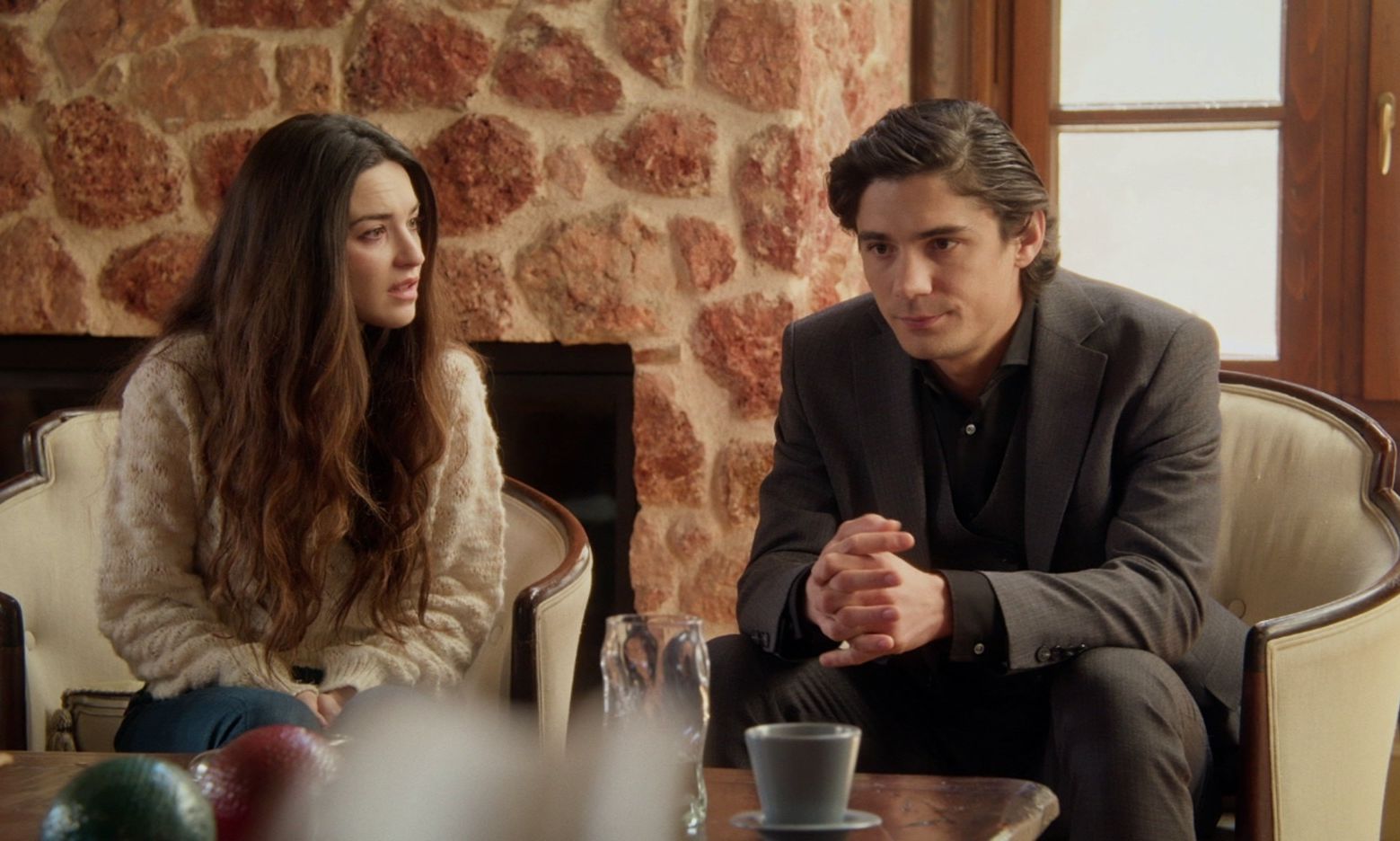 Να μ' αγαπάς: Ζωή και Άγγελος έρχονται κοντά