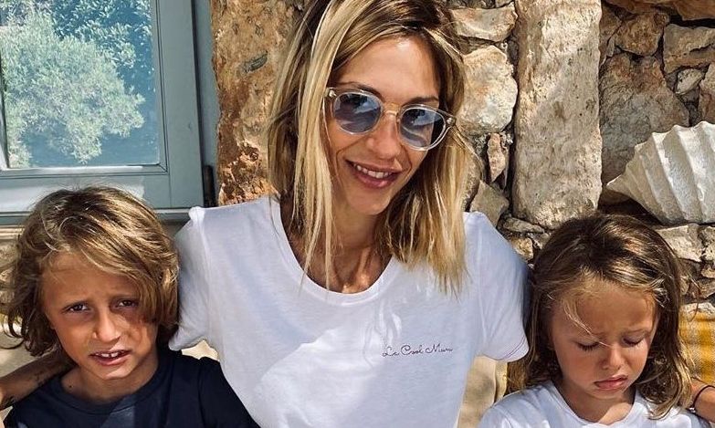 Σοφία Καρβέλα: Τα σπιτικά muffins της έχουν γίνει ανάρπαστα - Ξετρέλανε τους γιους της