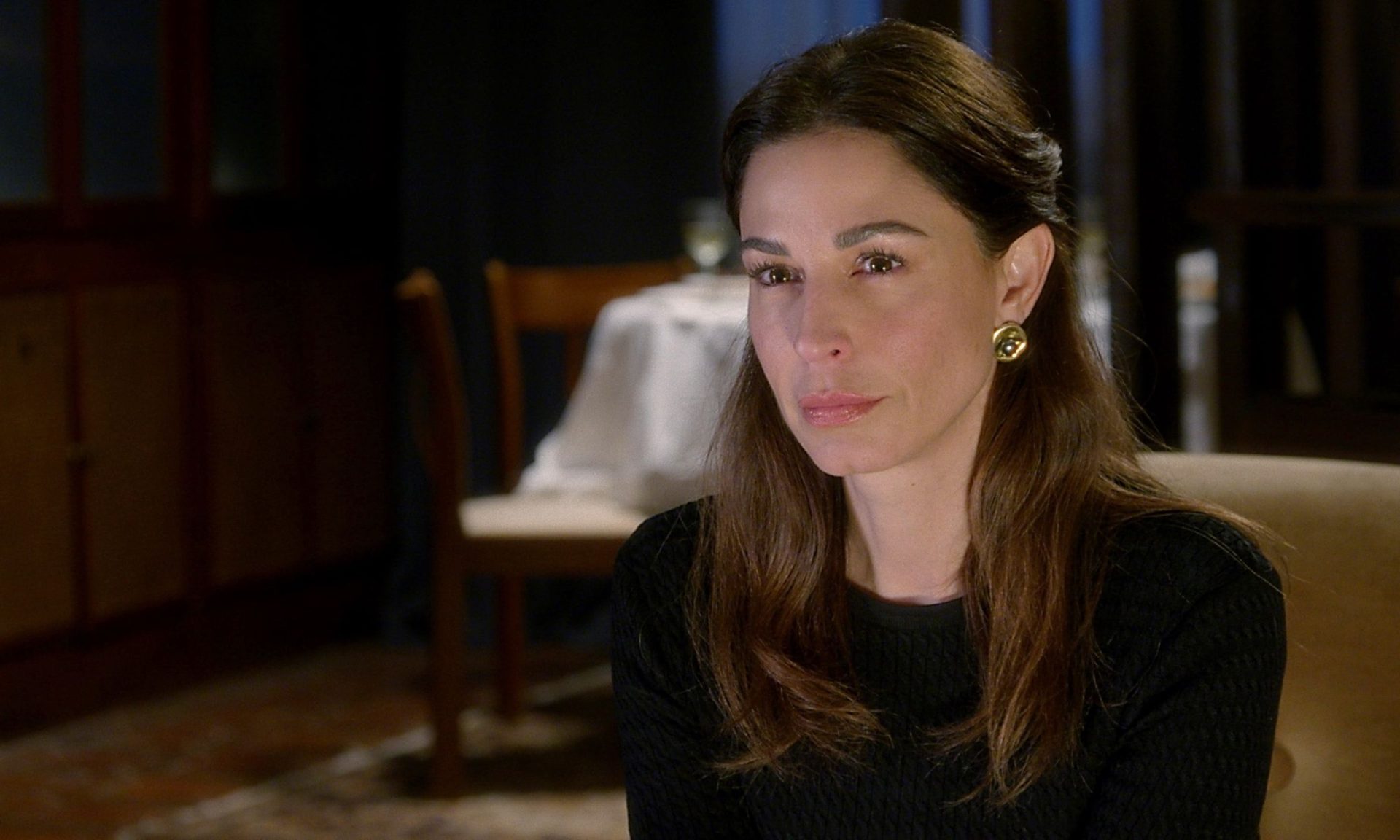 Άγιος έρωτας: Η Χριστίνα αποκαλύπτει την αλήθεια για τις απειλές του Μαρκόπουλου