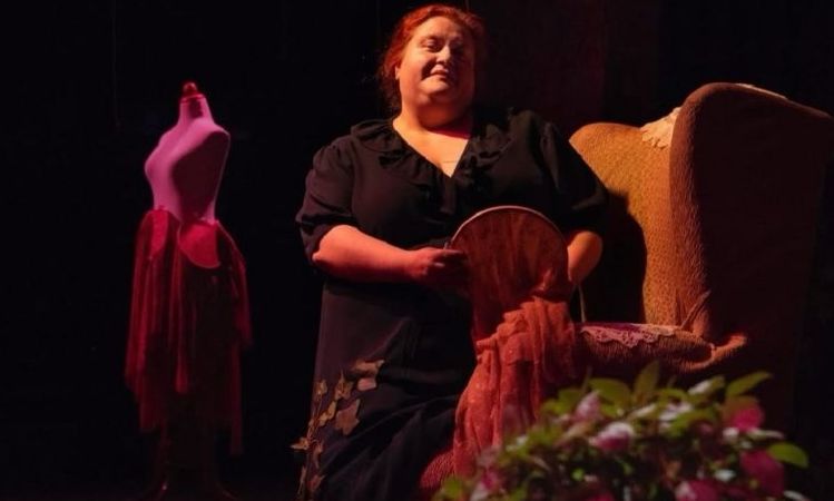 Δήμητρα Κολλά:«Το θέατρο είναι η ανάσα μου»