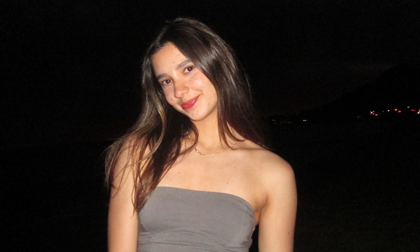 Μίλα Στογιάκοβιτς: Έγινε 20 ετών και είναι σκέτη καλλονή!