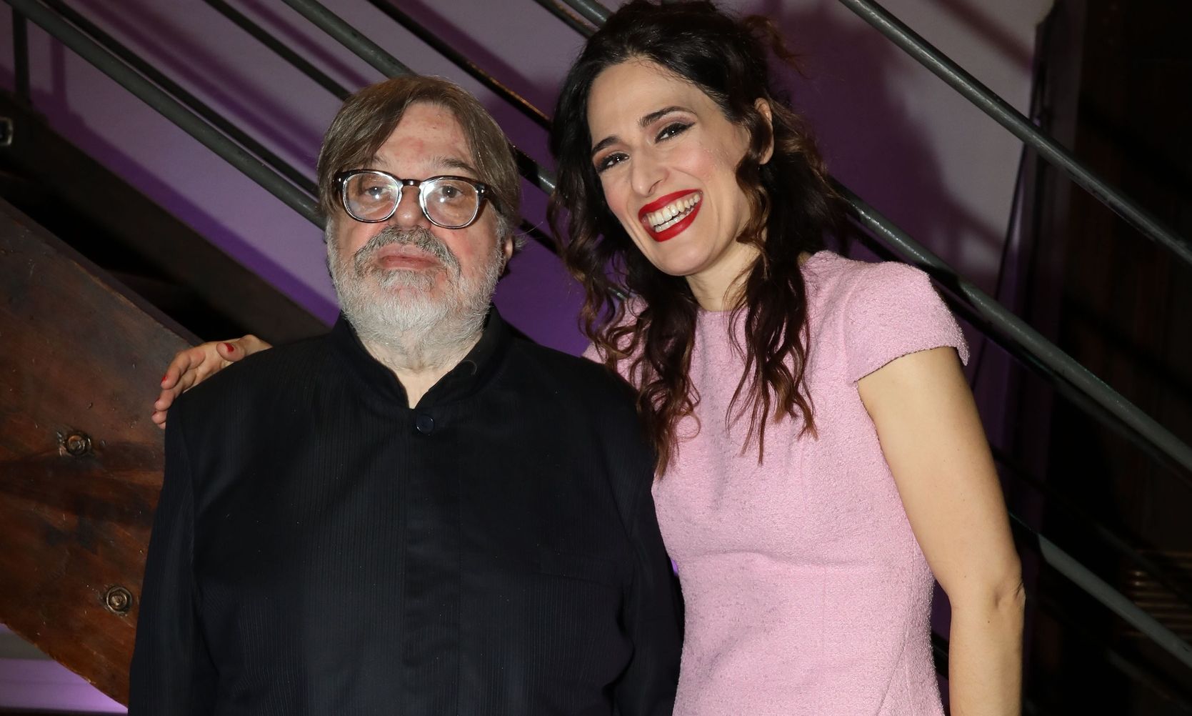 Δημήτρης Παπαδημητρίου: Στο πλευρό της Βερόνικας Δαβάκη στην πρεμιέρα της – Η υπέροχη εμφάνισή της