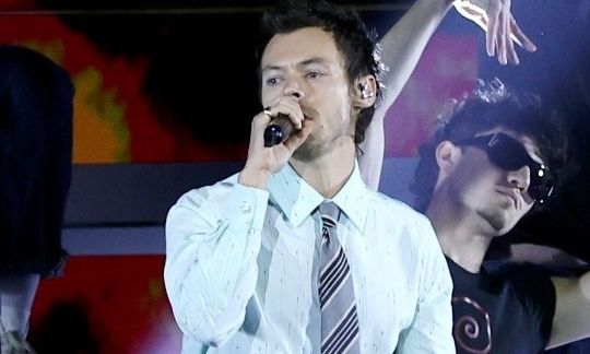 Χάρι Στάιλς: «One Night Only» στο Netflix για το νέο άλμπουμ