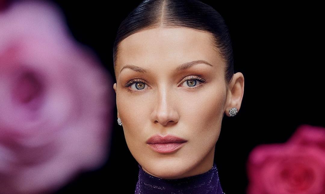 Μπέλα Χαντίντ: Ένιωσα αναλώσιμη όταν απέρριψα κάθε δουλειά για ένα χρόνο λόγω της νόσου Lyme