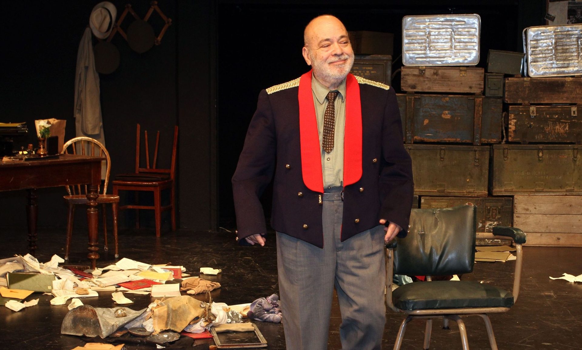 Ο... Αυθαίρετος Χρήστος Βαλαβανίδης: Το τελευταίο χειροκρότημα σε έναν ακούραστο εργάτη της τέχνης