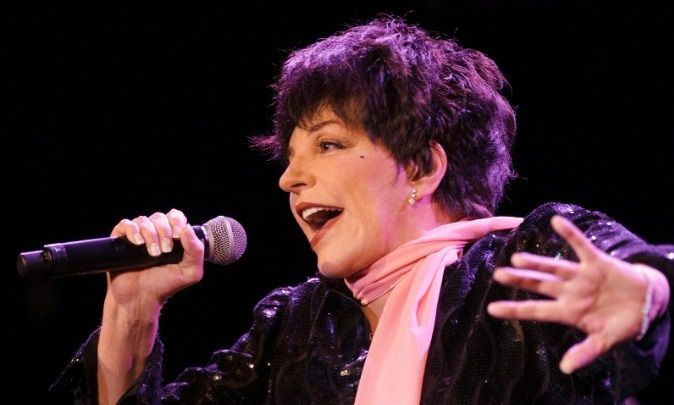 Λάιζα Μινέλι: Από τη λάμψη  στη μάχη με τους εθισμούς – Οι αποκαλύψεις της αυτοβιογραφία της