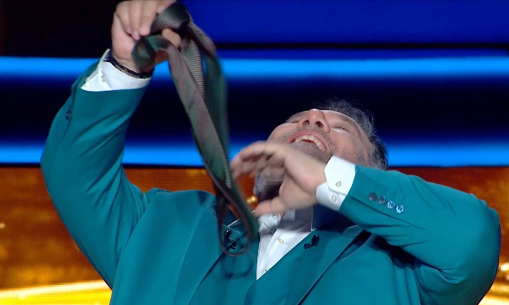 Έφυγε με 90.000 ευρώ - Ιδού η 14η ερώτηση με την οποία έκανε τον σταυρό του στον «Εκατομμυριούχο»