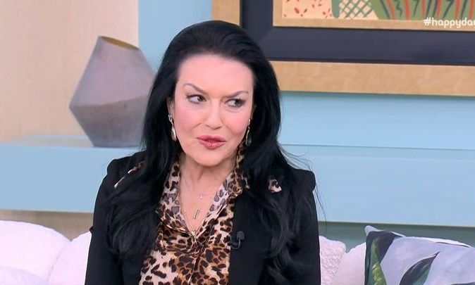 Ελένη Φιλίνη: «Ήμουν δύσκολος άνθρωπος. Έψαχνα τον απόλυτο άντρα»