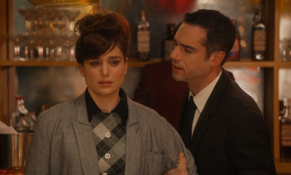 Χωρισμός στο Porto Leone! Ο Ορέστης ξεμπροστιάζει τη Βούλα και τη χωρίζει