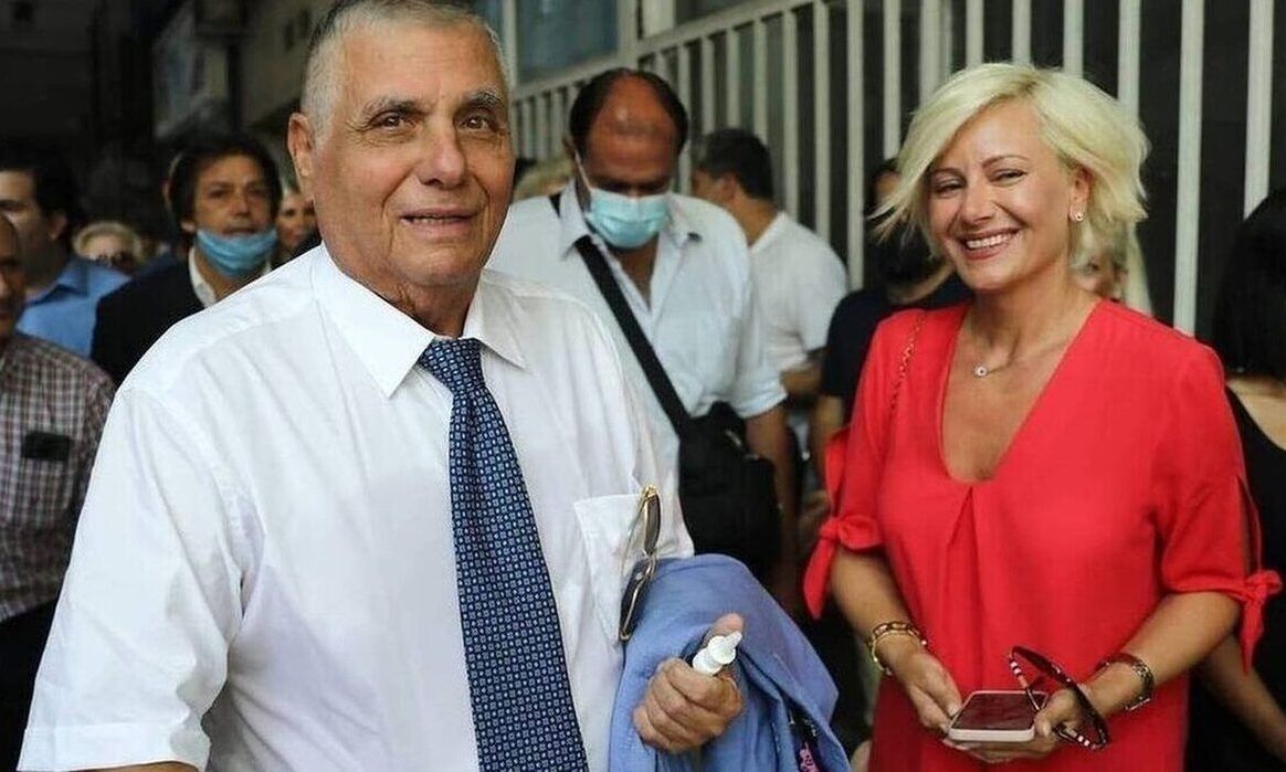 Μαρία Καρρά: Ελεύθερη με εγγύηση 100.000 ευρώ η χήρα του Γιώργου Τράγκα