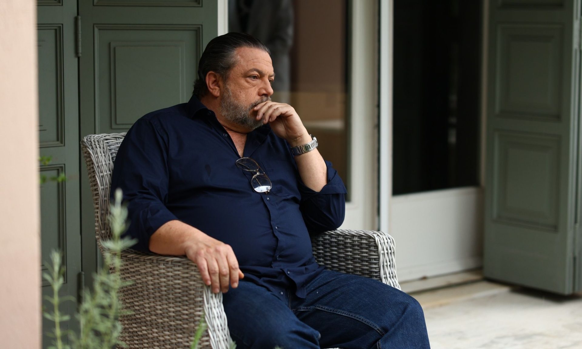 Να μ’ αγαπάς: Τα επεισόδια της εβδομάδας- Αγωνία για την υγεία του Θεόφιλου