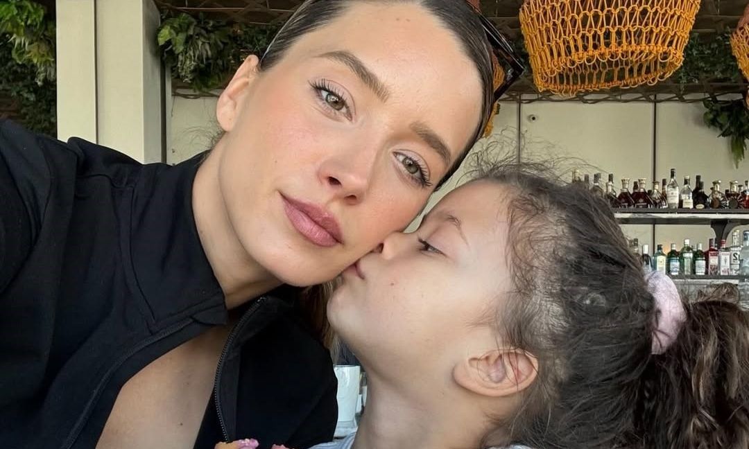 Γιολάντα Καλογεροπούλου: Το υπέροχο πρωινό με την κόρη της, Ηλέκτρα