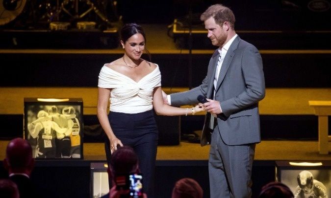 «Τους αποφεύγουν» - Μέγκαν και Χάρι ανεπιθύμητοι από τους γείτονες τους;