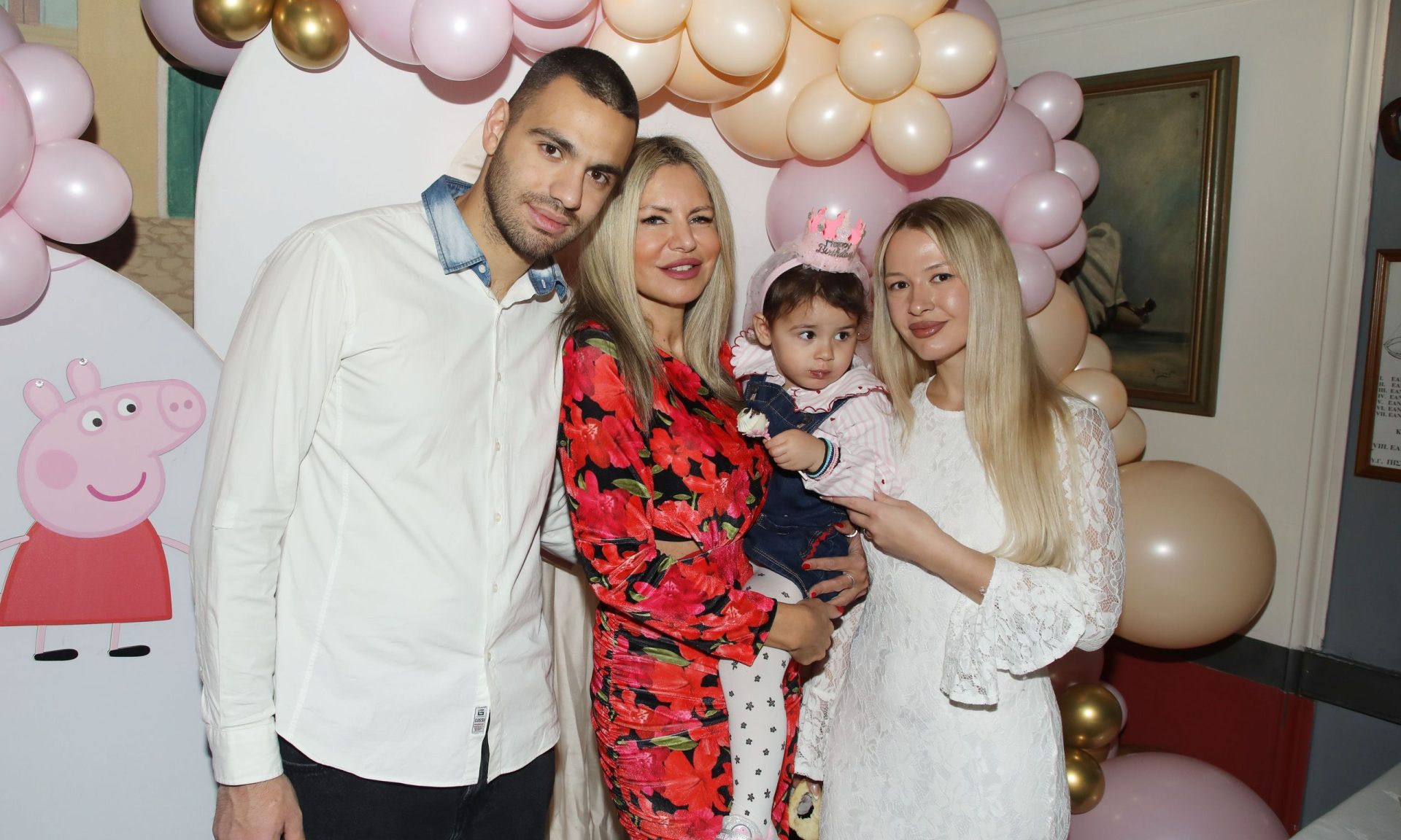 Τάρια Μπούρα: Το κορίτσι του Πρωινού Καφέ έγινε γιαγιά – Η εμφάνιση στα γενέθλια της εγγονής της