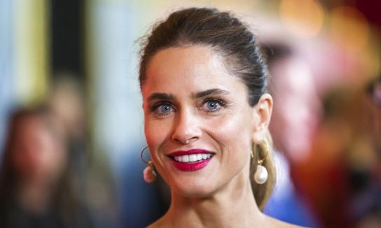 Αμάντα Πιτ: Πώς αποκάλυψε ότι διαγνώστηκε με καρκίνο του μαστού