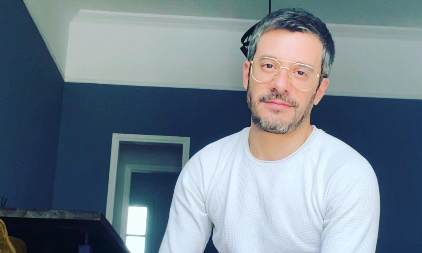 Δημήτρης Μαχαίρας: Θυμάμαι τα πιτσιρίκια να κάνουν ουρές έξω από το σπίτι μου