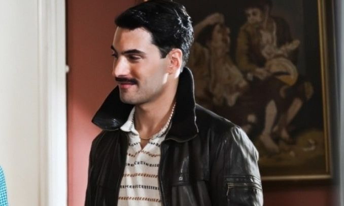 Δημήτρης Τσίκλης: «Ο μπαμπάς μου δεν είχε να μου δώσει ούτε 2 ευρώ»