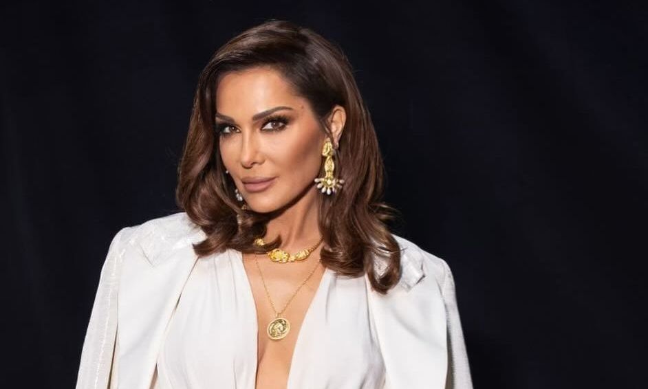 Η αποκάλυψη για τον μεγάλο έρωτα της showbiz για τον οποίο γράφτηκε το «Μέχρι Μάη μήνα» της Βανδή!