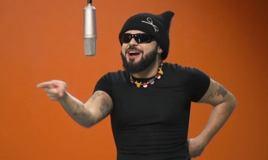 Eurovision 2026 – Akylas: Το tour, η γνωριμία με τη Ρουσλάνα και ο προϋπολογισμός της συμμετοχής