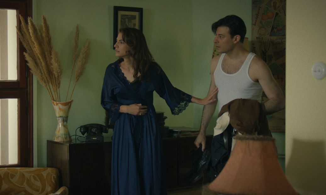 Το Σπίτι Δίπλα Στο Ποτάμι: Μια απρόσμενη επίσκεψη ταράζει την Μελισσάνθη