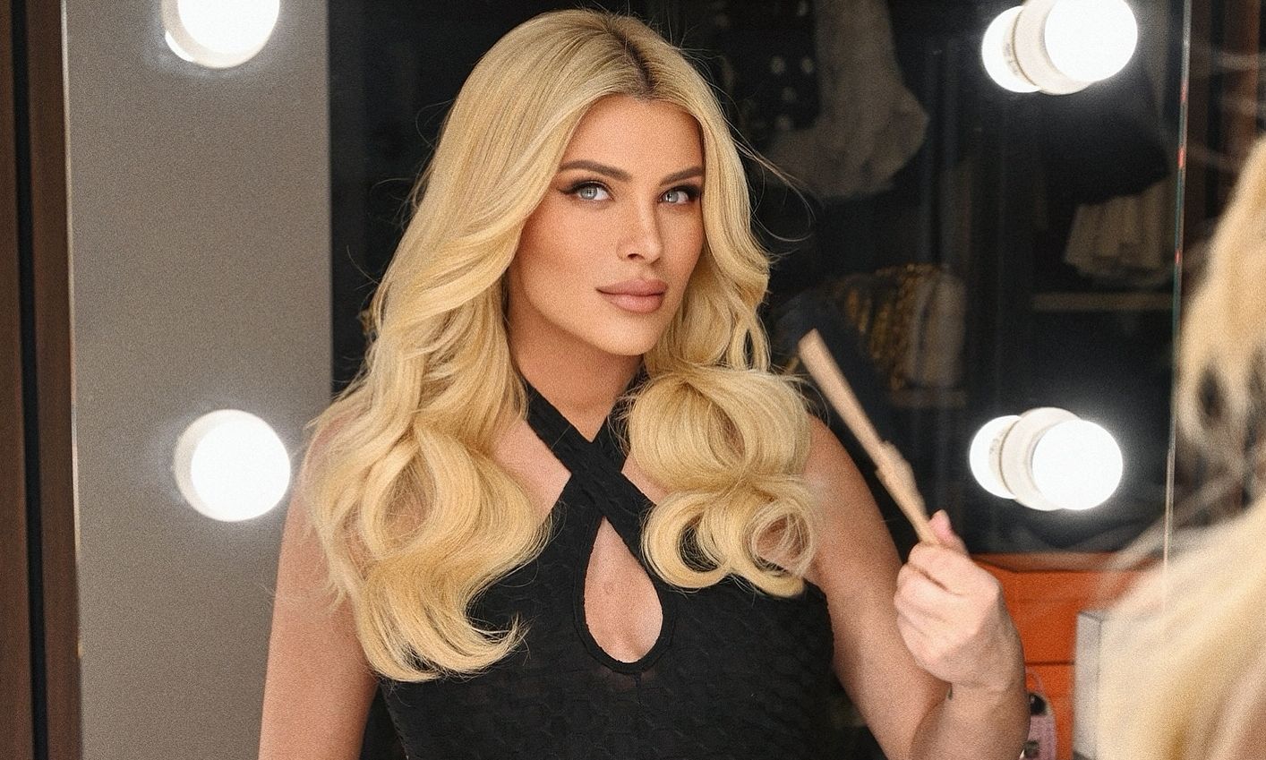 Καινούργιου: Η πρώτη ολόσωμη φωτό 20 μέρες μετά τον ερχομό της κόρης της–Με φόρμα και χωρίς μακιγιάζ