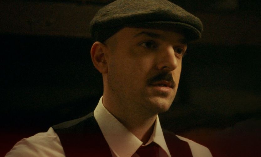 APON – «Ρεμπέτικο»: Το εντυπωσιακό music video με γνωστό ηθοποιό σε ρόλο - έκπληξη!