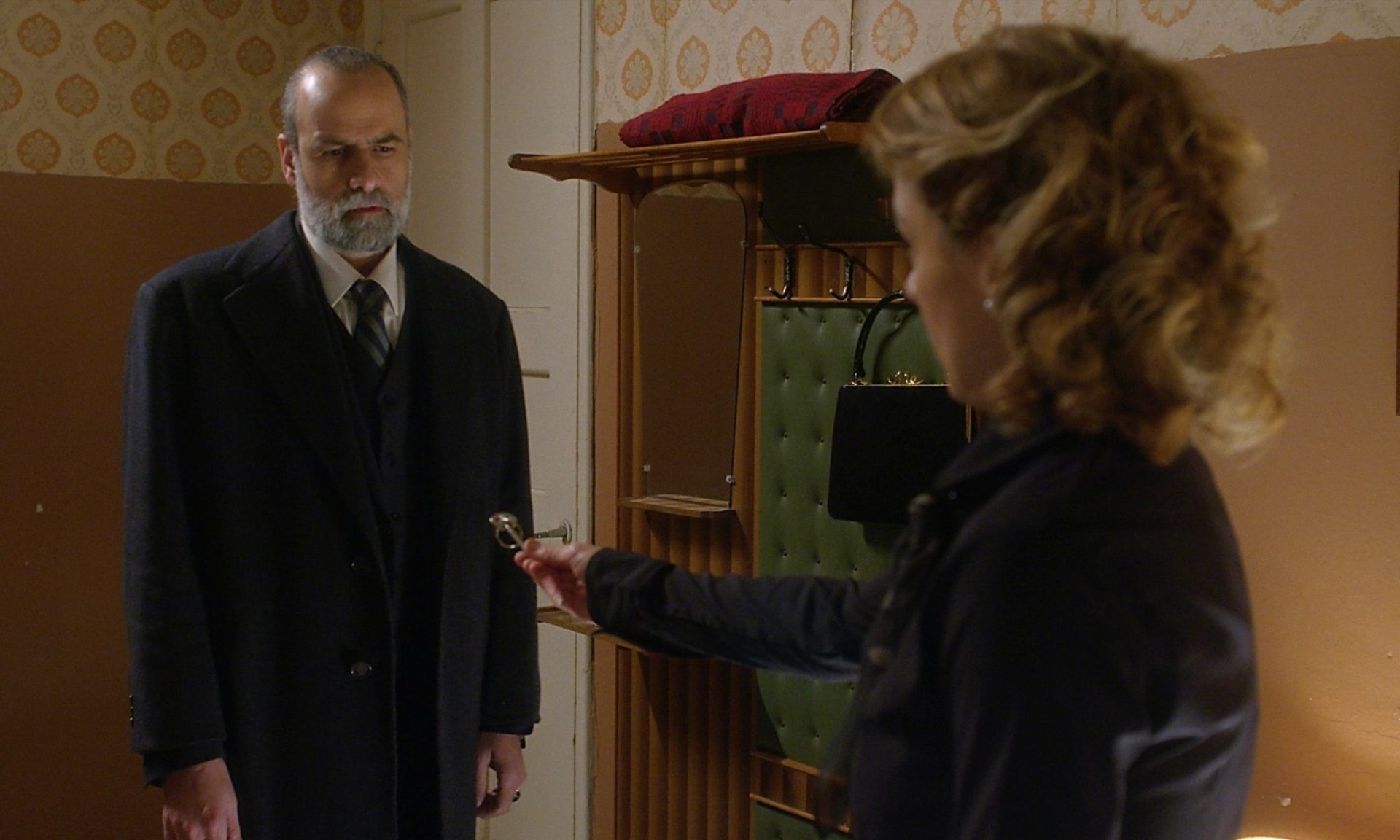 Alpha: Άγιος έρωτας - Η Δέσποινα καταγγέλλει τον Μαρκόπουλο για βιασμό!