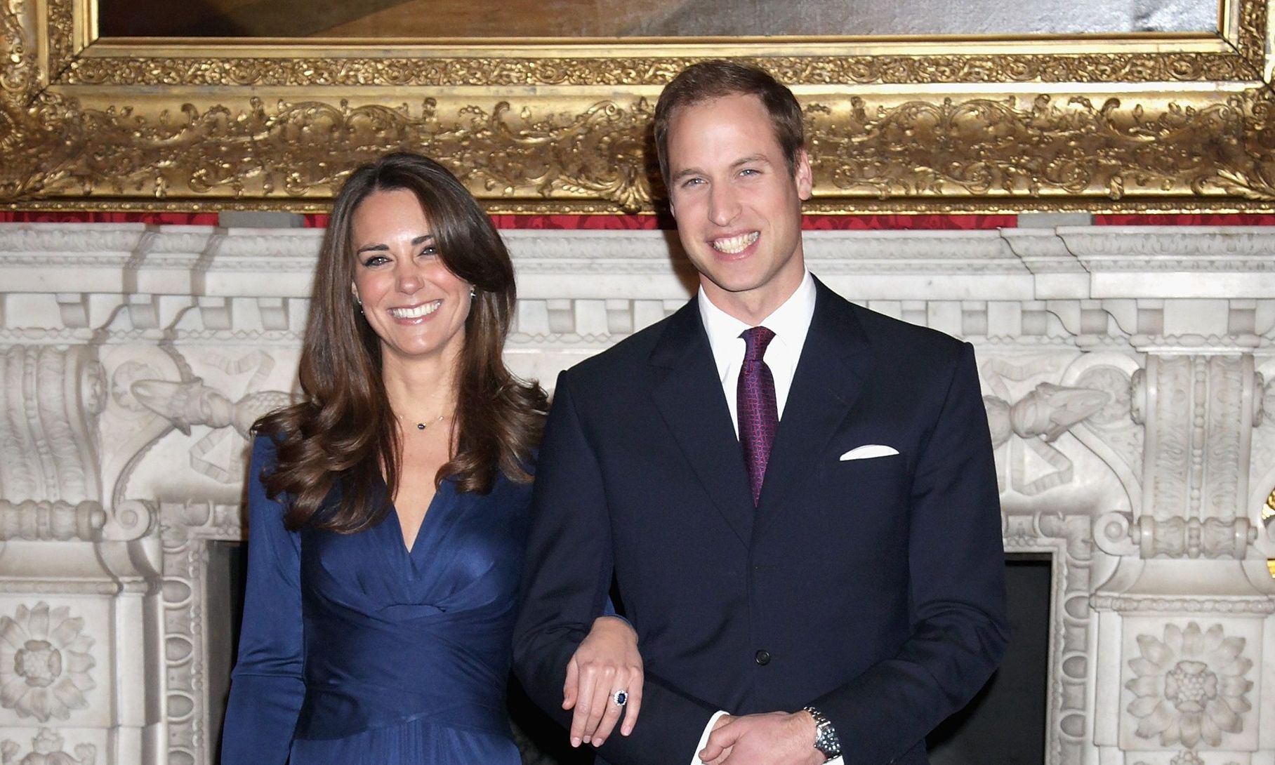 Ουίλιαμ & Κέιτ: 15 χρόνια γάμου! Η απίθανη φωτογραφία με τα παιδιά τους στο γρασίδι