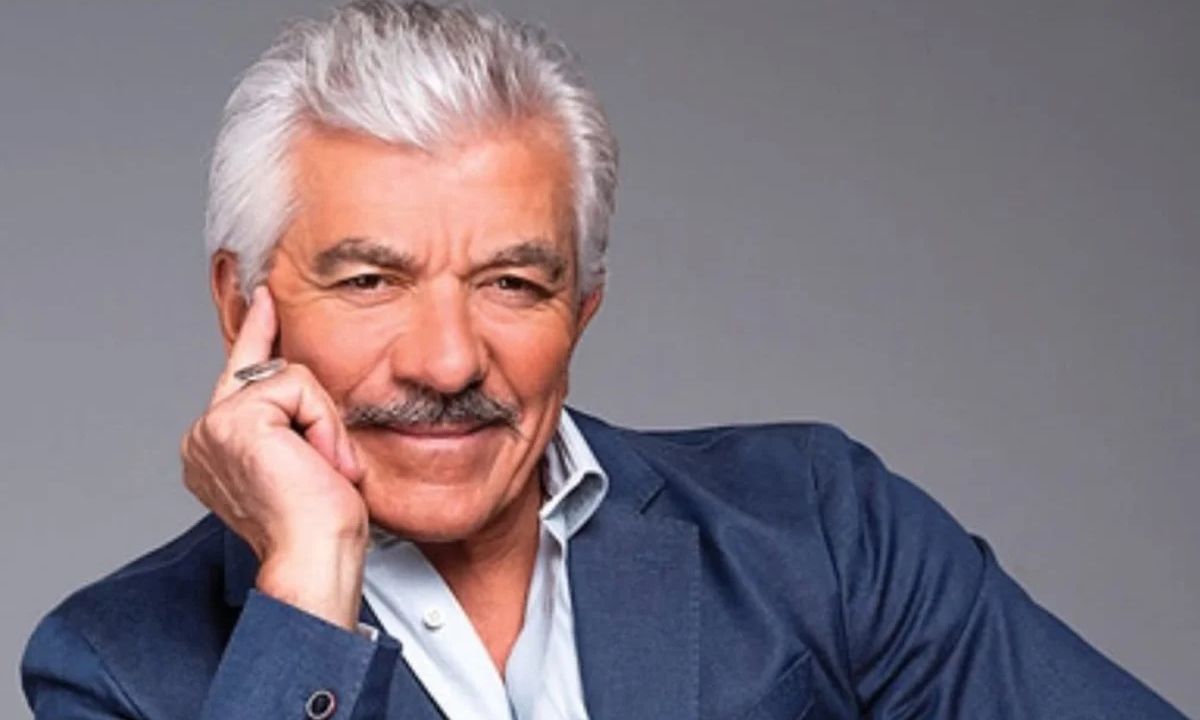 Γιώργος Γιαννόπουλος: Πιστεύω ότι γεννιόμαστε με μια ταυτότητα σε αυτή τη συμπαντική αρμονία