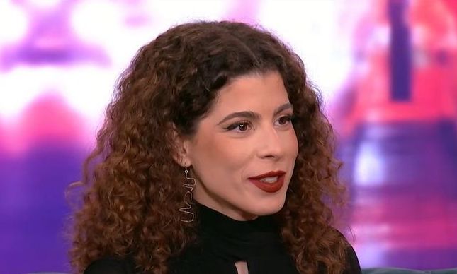 Έβελυν Ασουάντ: «Παλεύω να υπάρχω σε αυτή την κοινωνία»