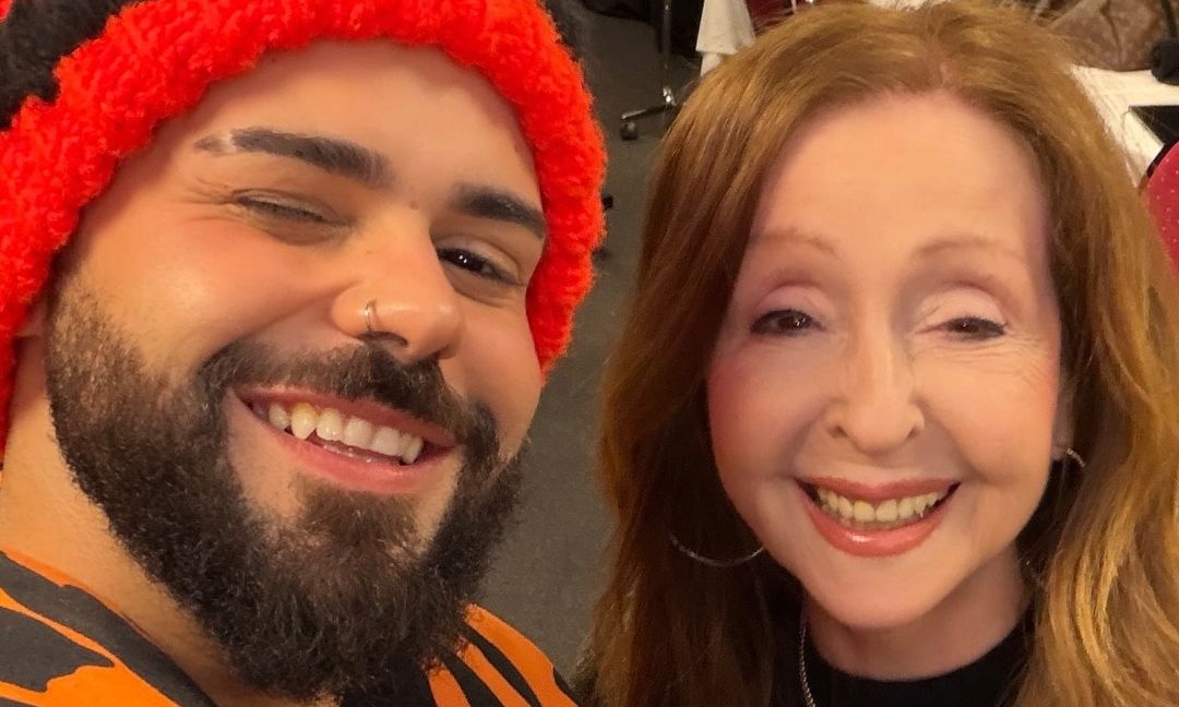 Eurovision 2026: Akylas και Βίκυ Λέανδρος πόζαραν μαζί λίγο πριν το αποψινό Α’ Ημιτελικό