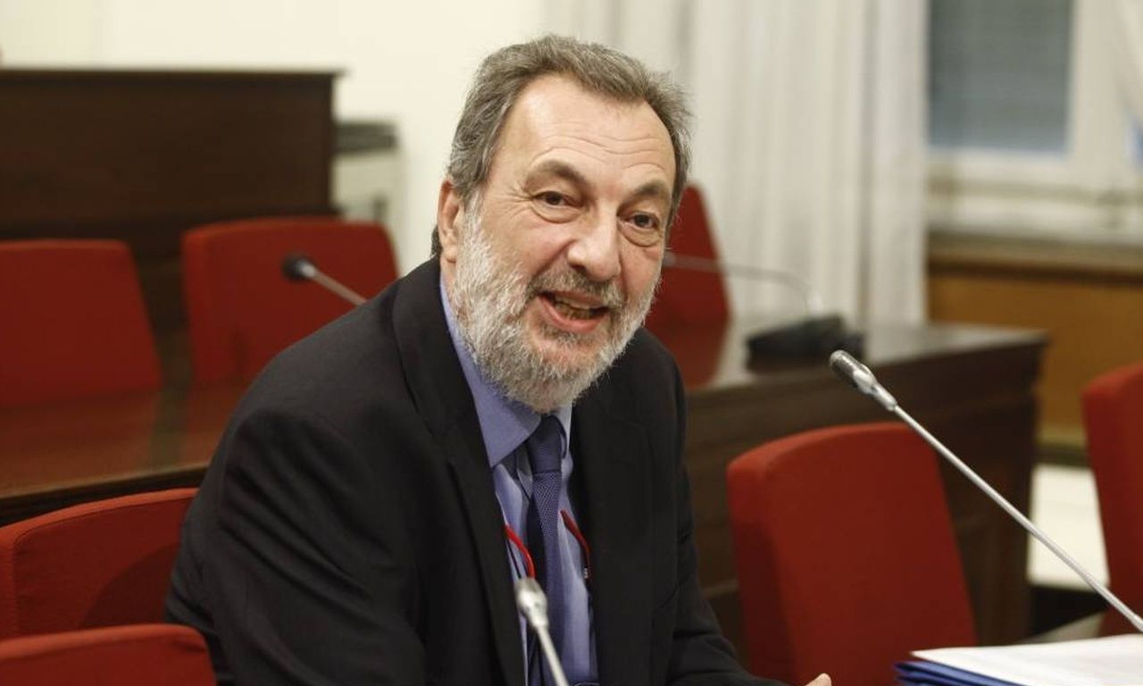 Ant1: Ανακοίνωσε το τέλος της συνεργασίας του με τον Στρατή Λιαρέλλη