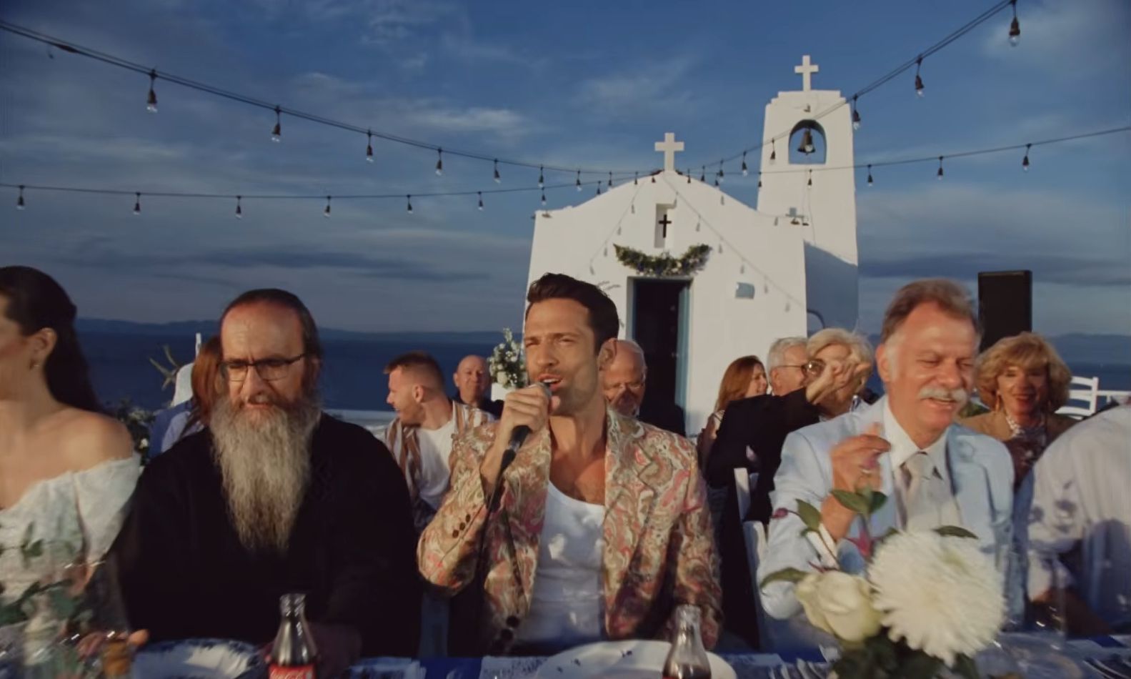 Κωνσταντίνος Αργυρός - «Καμπάνες»: Κυκλοφορεί παγκοσμιώς νέο νησιώτικο τραγούδι & video!