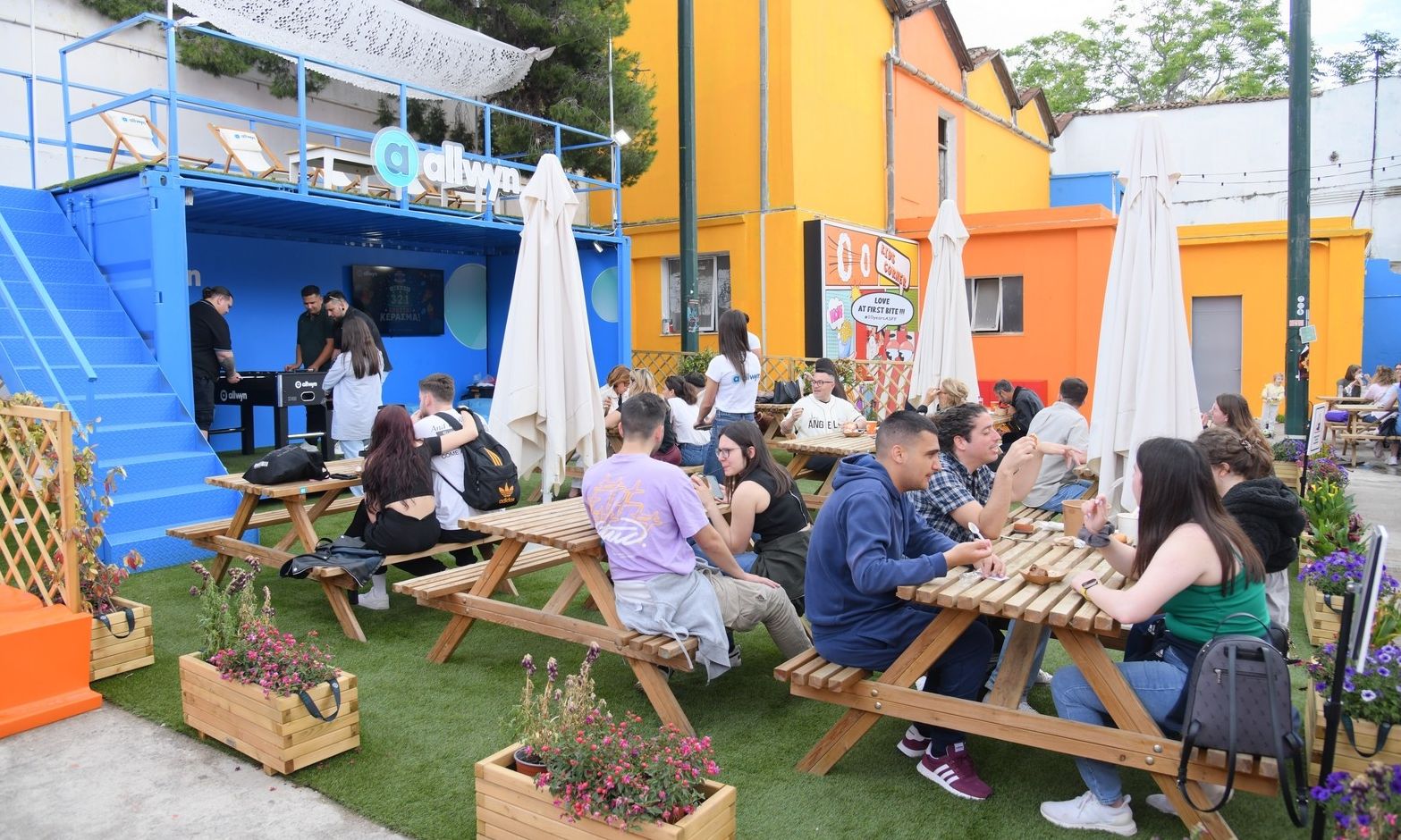 Challenges, φαγητό και viral στιγμές στο Athens Street Food Festival (vid.)