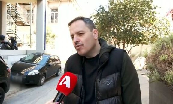 Αλέξανδρος Τσουβέλας: «Μία φορά τον χρόνο τρέχω κάποιον δικαστικά»