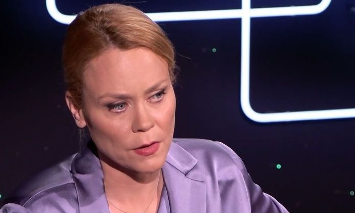 Λένα Παπαληγούρα: «Δεν έχω συνειδητοποιήσει ακόμα την απουσία του πατέρα μου»