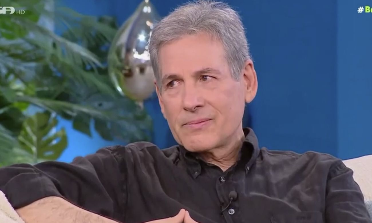 Συγκινήθηκε στον αέρα ο Θάνος Καληώρας: «Το μεγαλύτερο παράσημο στη ζωή μου είναι ο γιος μου»
