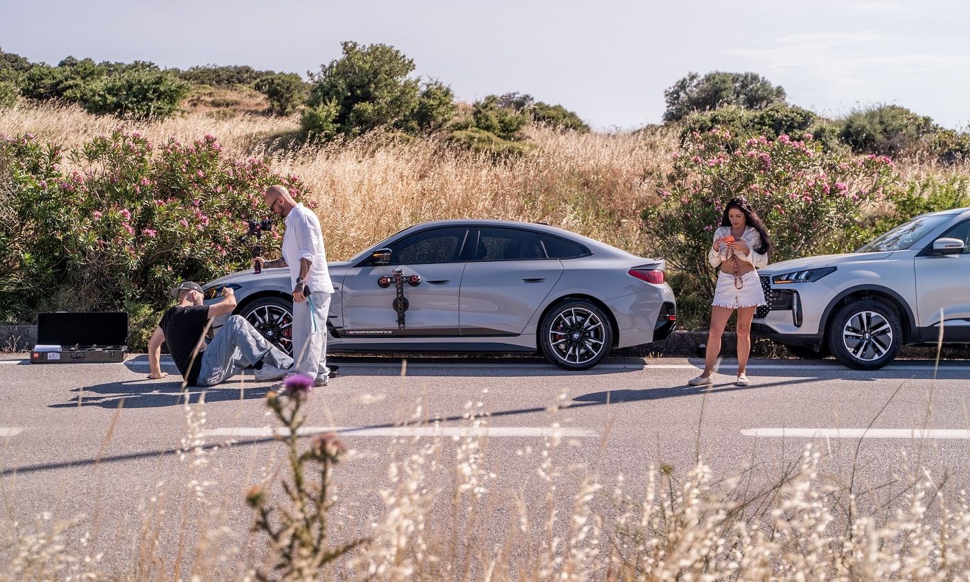 REC: Το νέο video clip τους είναι γεμάτο με εικόνες από το ελληνικό καλοκαίρι