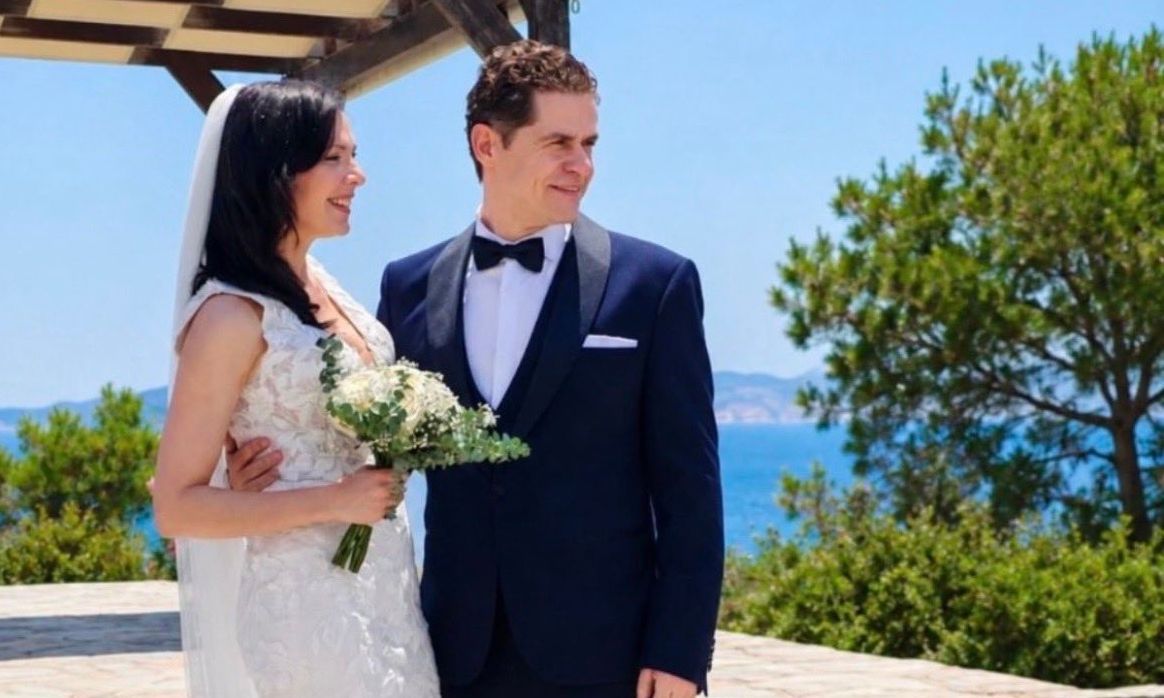 Μια νύχτα μόνο: «Έμειναν αναπάντητα πολλά ερωτήματα» - Νύφη και γαμπρός Λάλος - Λαμπροπούλου!