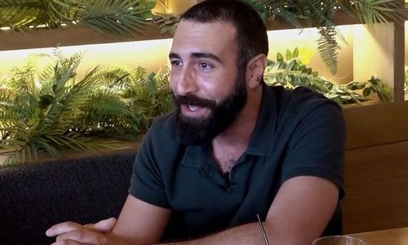 Γιάννης Κρητικός: «Ο χώρος της υποκριτικής είναι χρονοβόρος, καταναλώνεις πολύ προσωπικό χρόνο»
