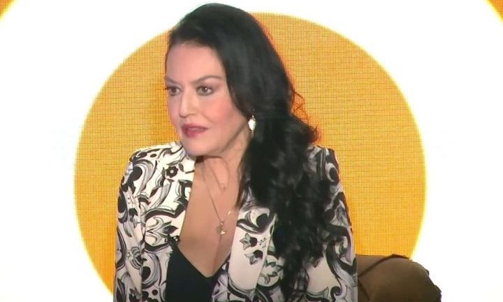 Ελένη Φιλίνη:«Προτιμώ τη μοναξιά από το να συμβιβαστώ σε μια σχέση»